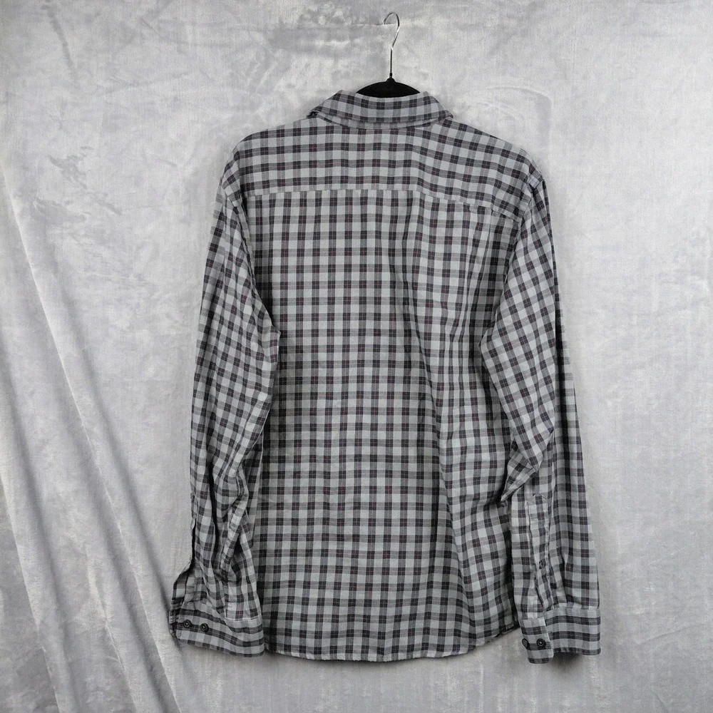 Banana Republic Untucked Fit Mens Large Plaid Long Sleeve‎ Button Up Shirt